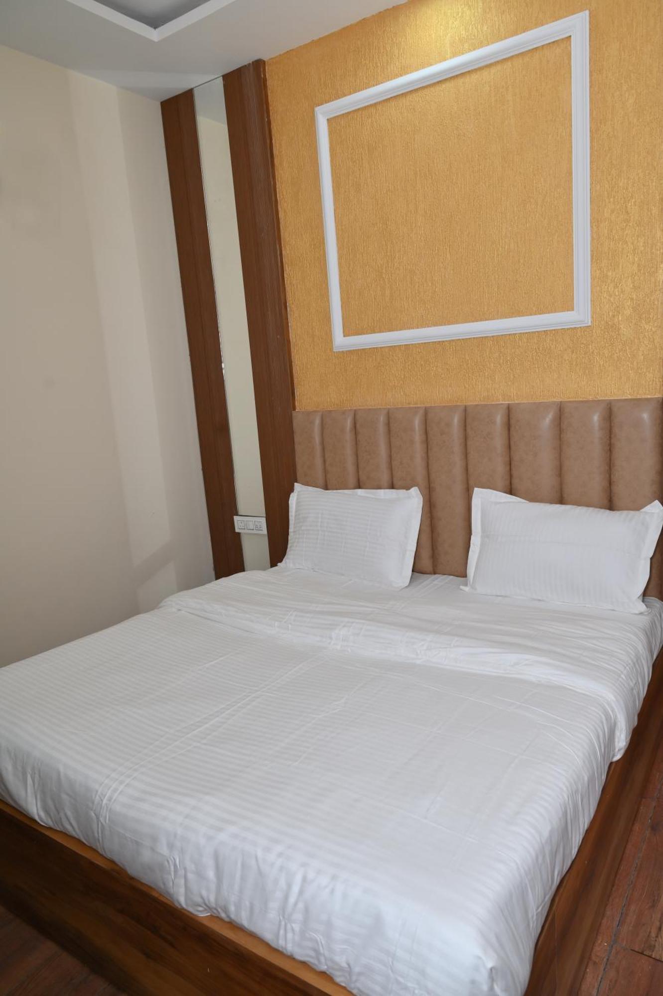 Ideal Home Stay Amritsar Værelse billede